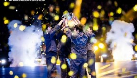 LPL季后赛TES战队vsJDG战队首发阵容公布：英雄联盟赛事焦点对决即将打响